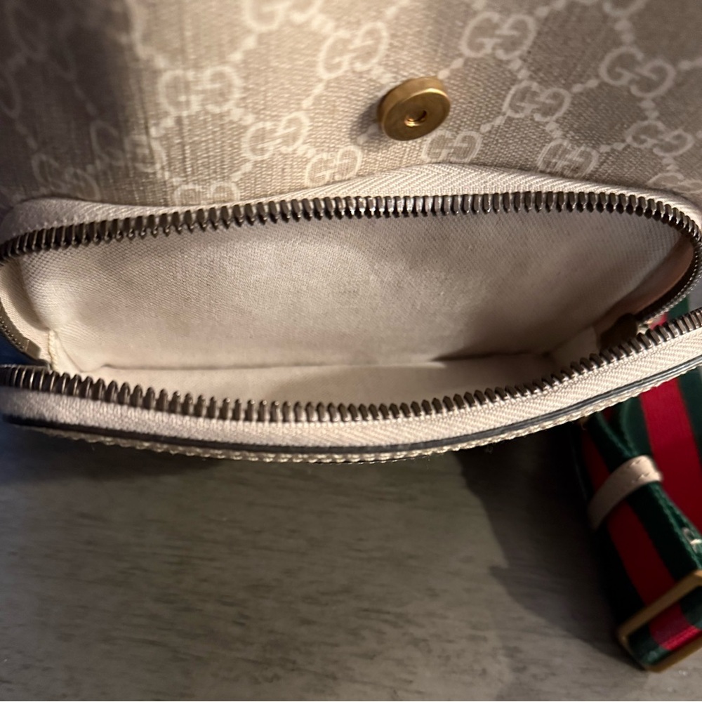Gucci Ophidia Cream Drawstring Medium Backpack - Picture 5 of 6